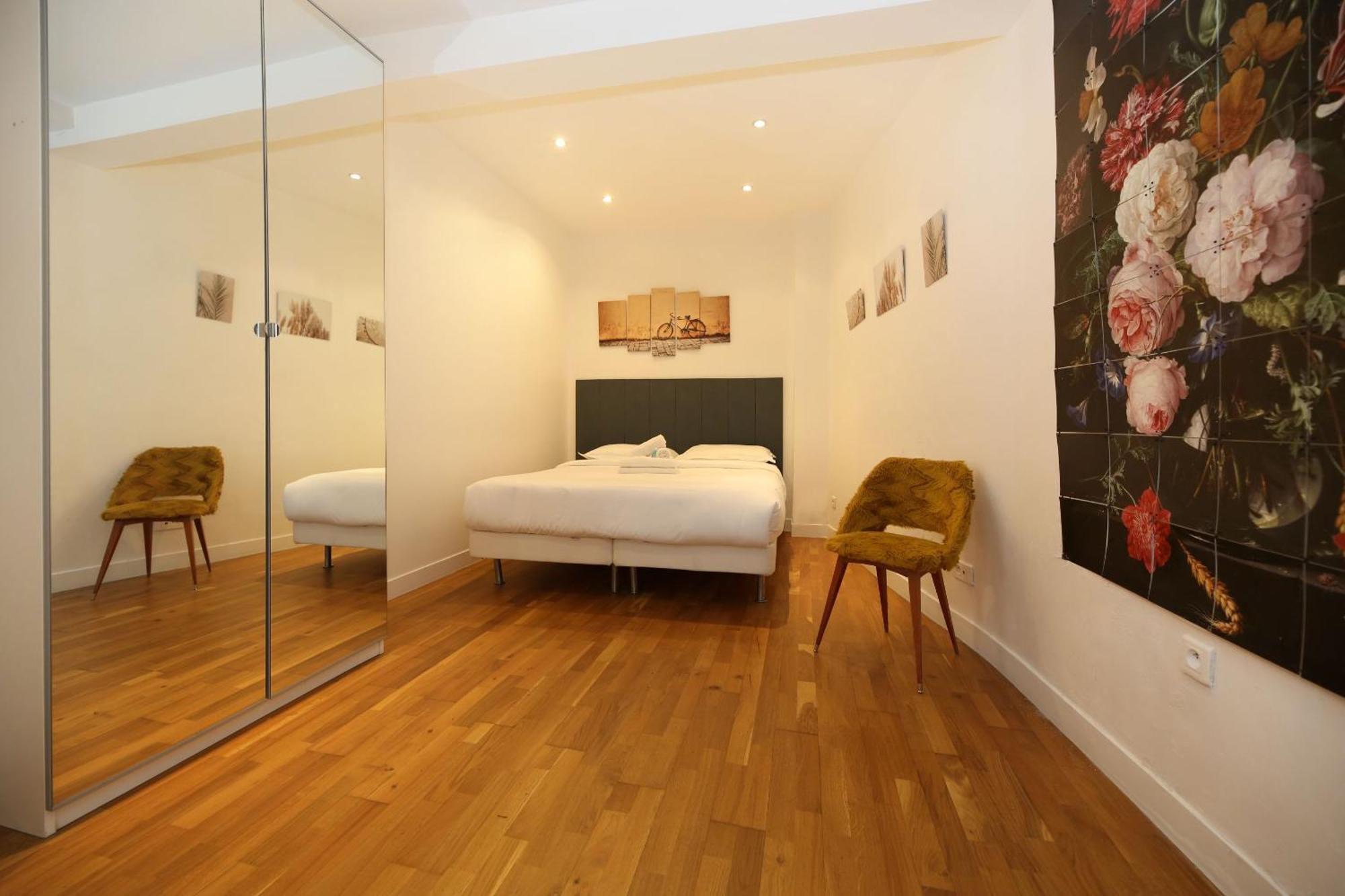 Appartement Service - En Face Du Musee - Paris 5 Bagian luar foto
