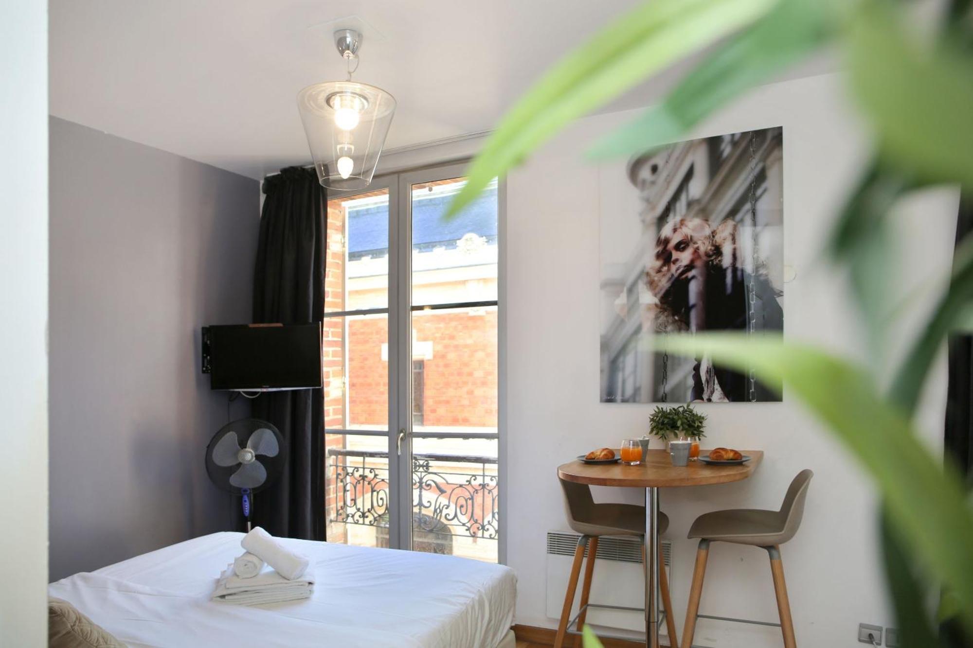 Appartement Service - En Face Du Musee - Paris 5 Bagian luar foto